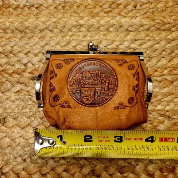 Vintage Hand-Tooled Leather Coin Purse or Wallet From Heidelberg, Germany - Picture 7 of 7
